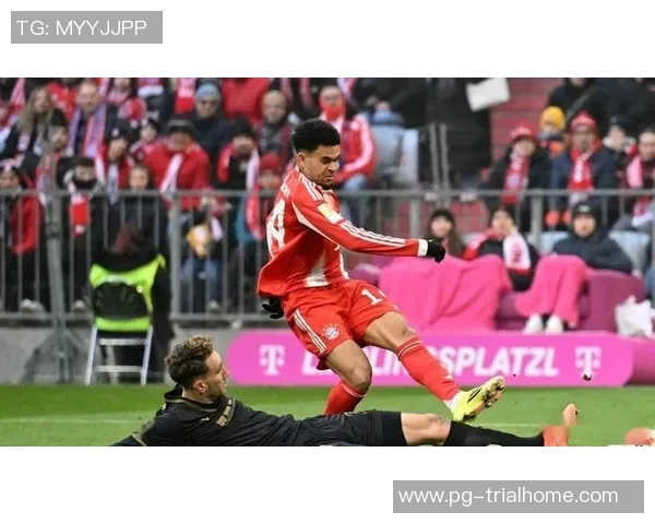 德甲精彩对决里昂逆转拜仁上演帽子戏法引爆全场激情